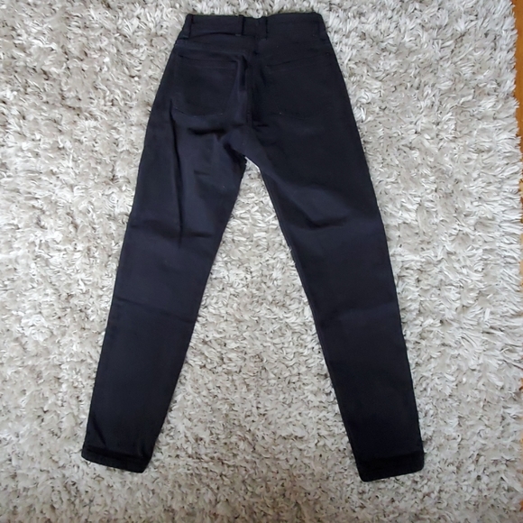 Brandy Melville Jane Cargo Pants - Picture 3 of 3